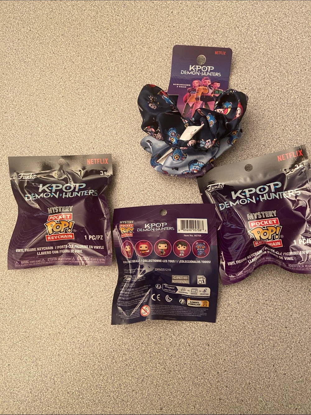 Funko K-Pop Demon Hunters Mystery Pocket Pop! Keychain Set - Purple & Black